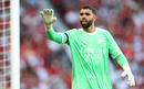 David Raya hóa "người nhện" tại Old Trafford
