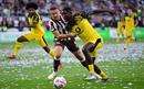 Dortmund gây thất vọng khi để St Pauli cầm hoà 3-3 ở vòng đấu đầu tiên