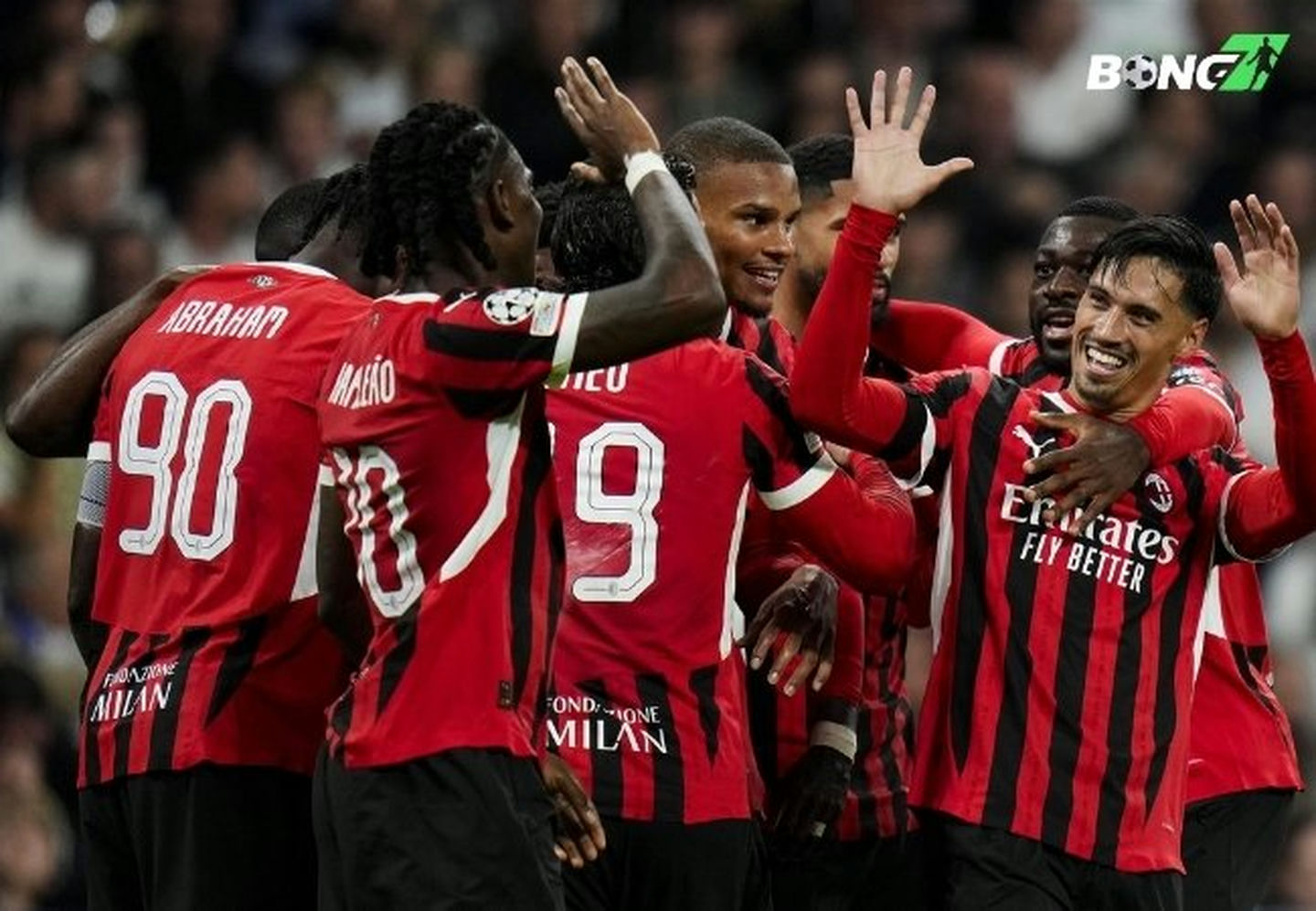 AC Milan tìm kiếm tiền vệ mới: Nước cờ khôn ngoan mùa Đông
