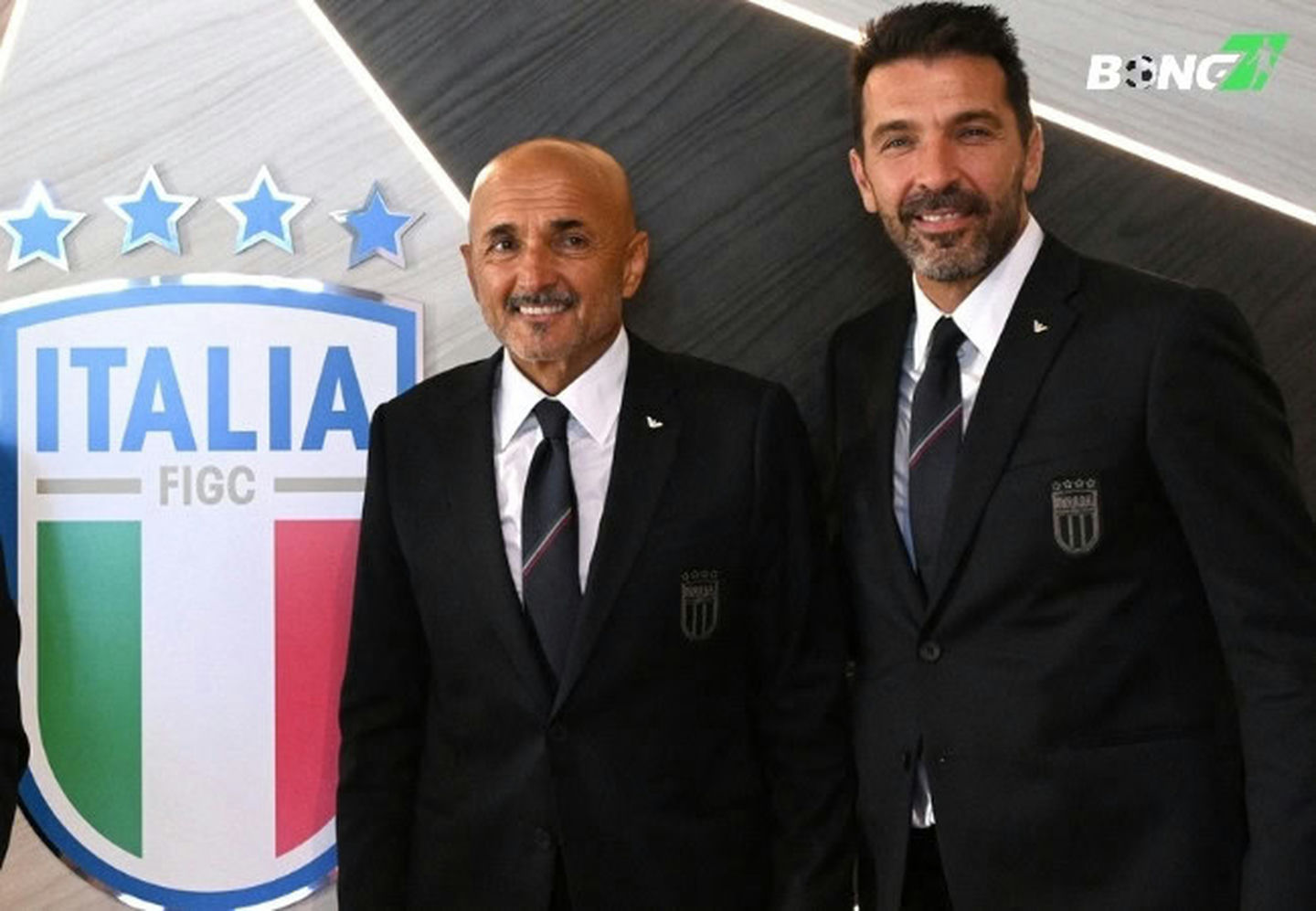 HLV Spalletti triệu tập 5 gương mặt mới lên tuyển Italia