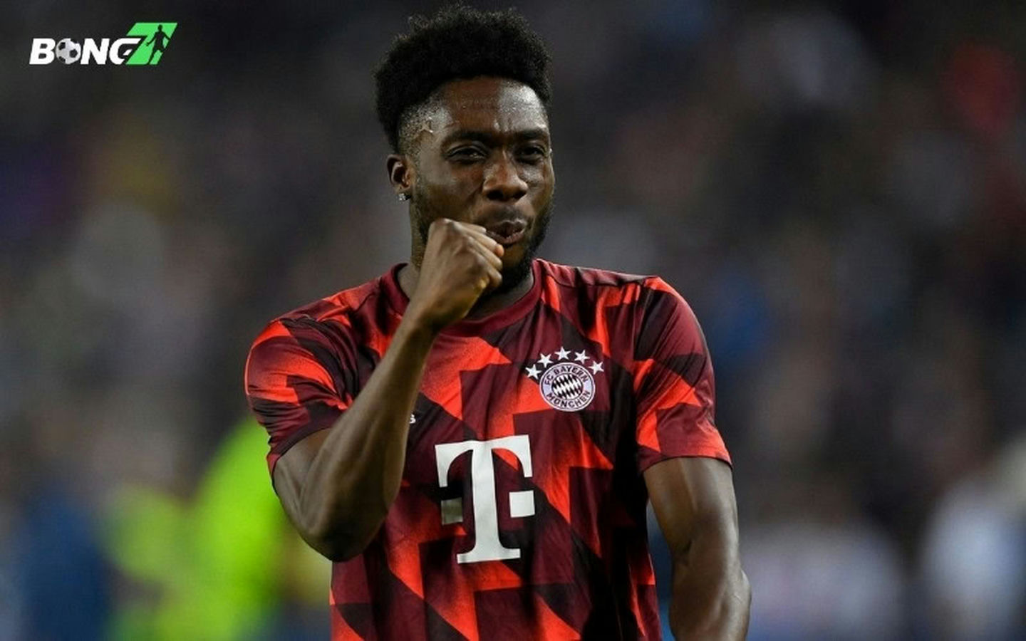 Bayern Munich gia hạn với Alphonso Davies đến 2030: Sức ép cho Real Madrid