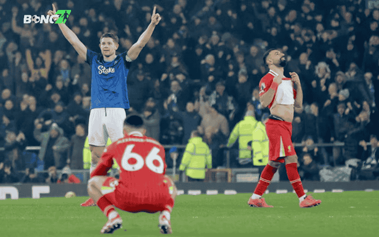 Trong khi Liverpool đối mặt với lịch thi đấu khó khăn, Arsenal lại có những trận đấu dễ thở hơn với Leicester, West Ham và Nottingham Forest.