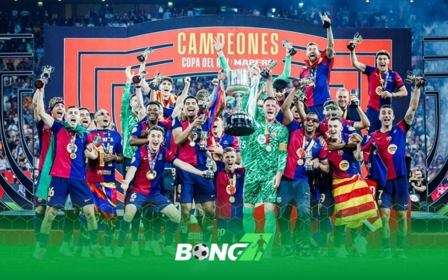 Barca vô địch Cúp Nhà Vua kiếm tiền ít đến bất ngờ