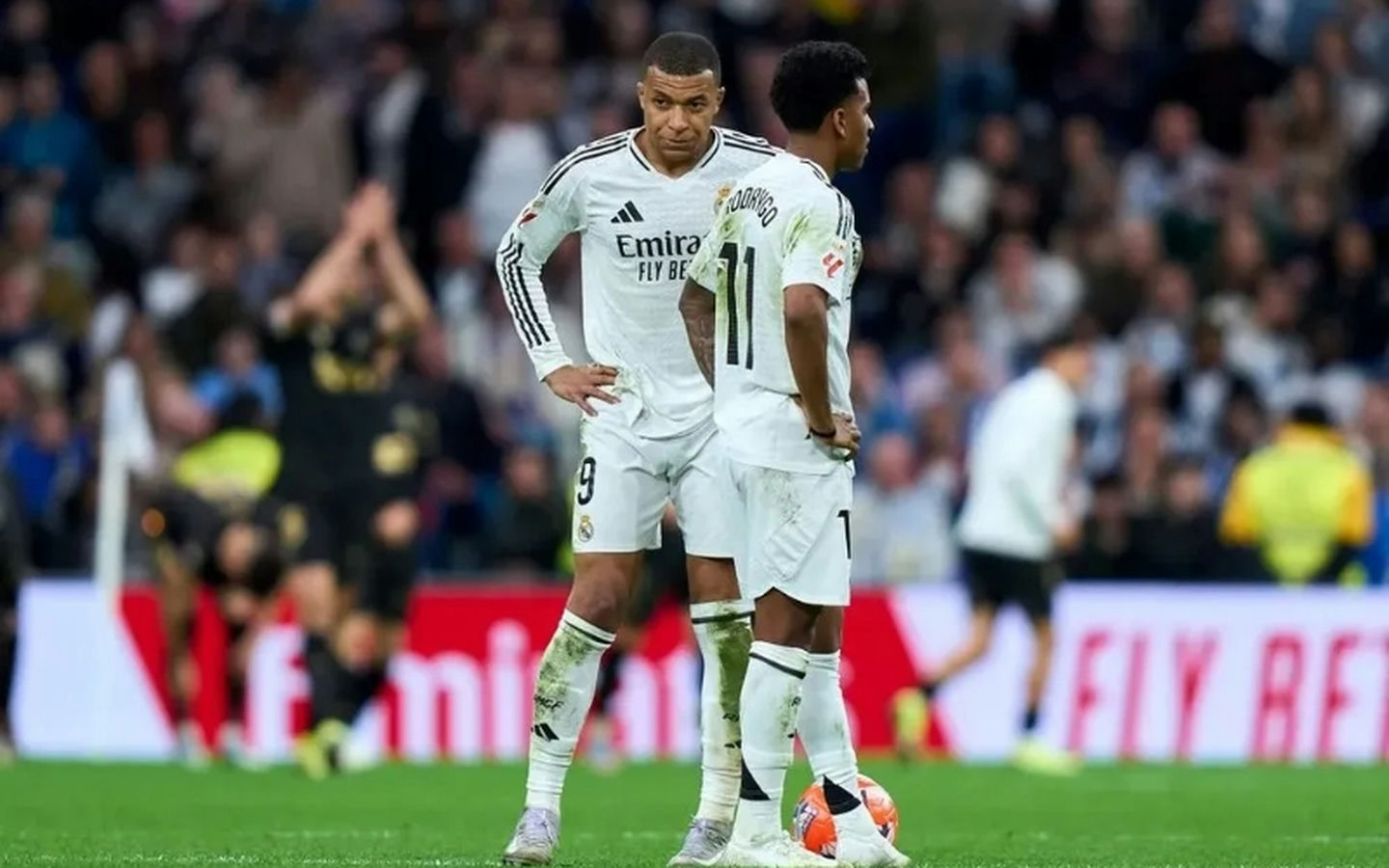 Vừa đá xong trên tuyển, các cầu thủ Real Madrid còn đủ sức hạ Sociedad?