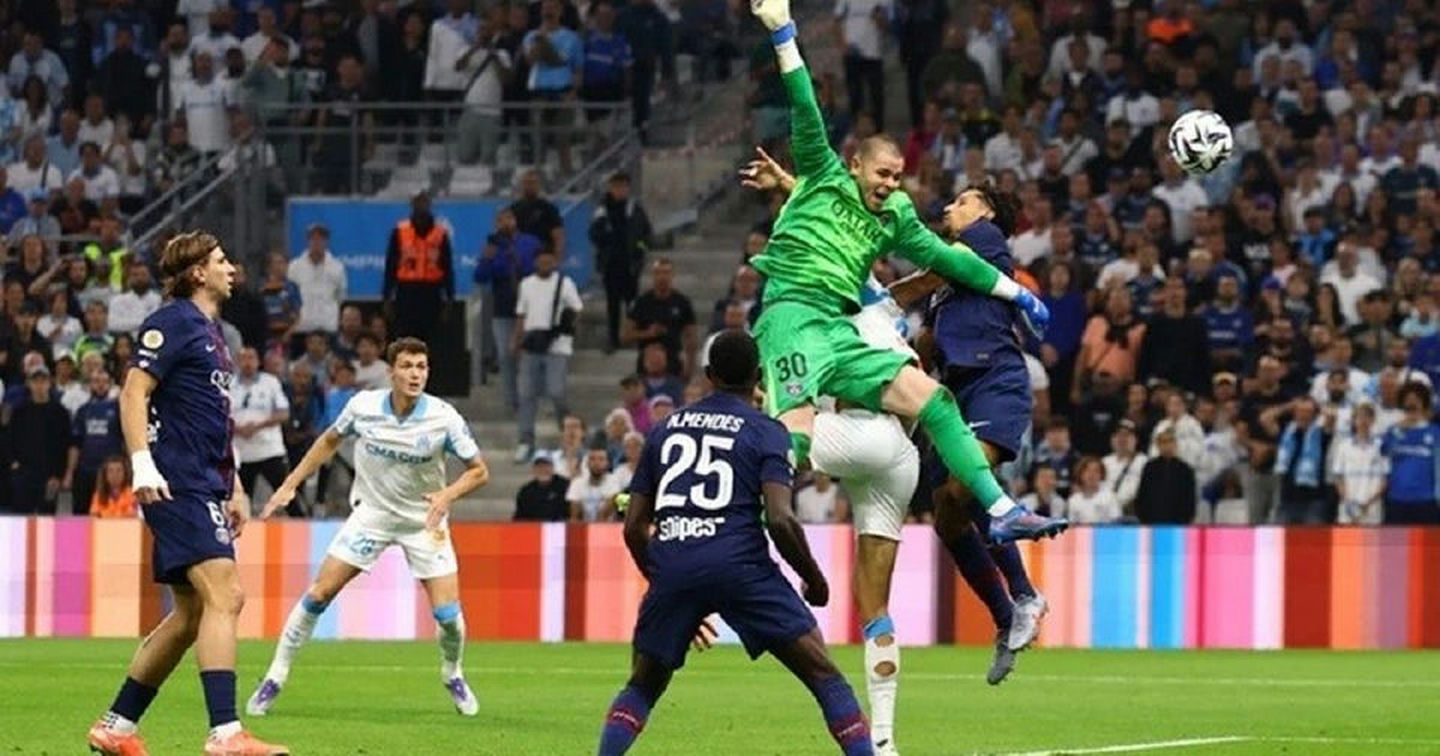 PSG thua sốc trên sân của Marseille ở trận đấu muộn vòng 5 Ligue 1
