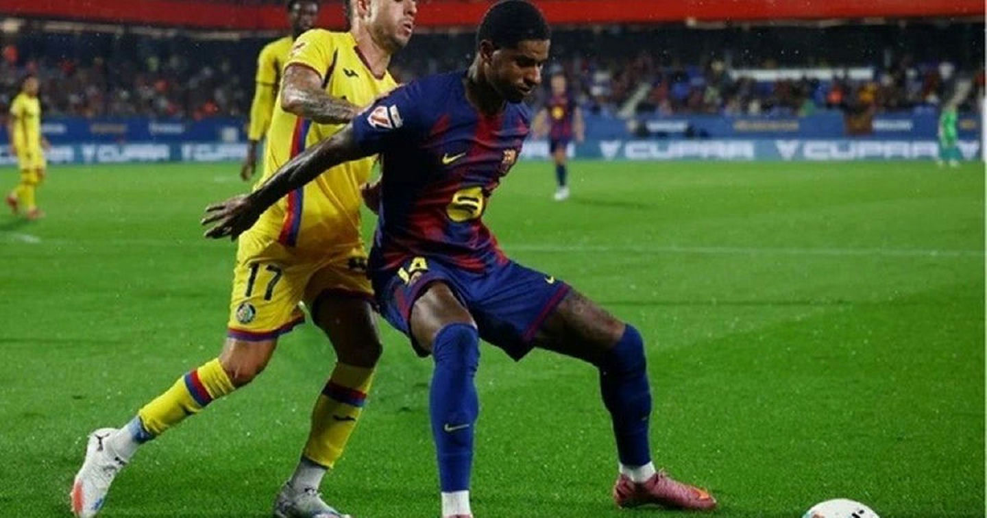 Rashford bị trừng phạt trong trận thắng của Barcelona