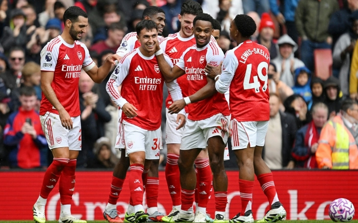 Vắng trụ cột, Arsenal vẫn tự tin chiến C1