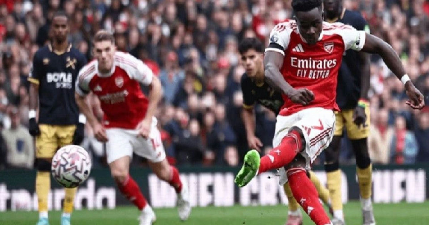 Bukayo Saka và Estevao cùng thiết lập kỷ lục ấn tượng