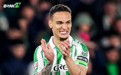 Antony rực sáng trận ra mắt Real Betis