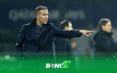 Van Persie chỉ trích Inter giả vờ ngã kiếm penalty