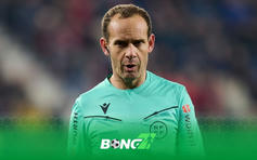 Trọng tài Melero Lopez gây tranh cãi, Barca thắng trận trong drama