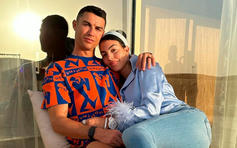 Ronaldo cầu hôn Georgina sau gần một thập kỷ bên nhau