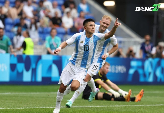 Thiago Almada gia nhập Lyon: Bước đi đầy hứa hẹn