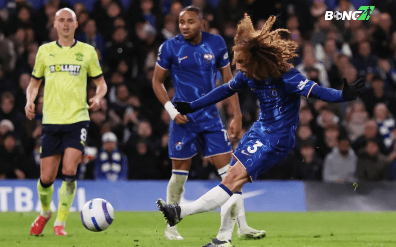 Southampton tiếp tục sa sút sau khi Chelsea thắng đậm