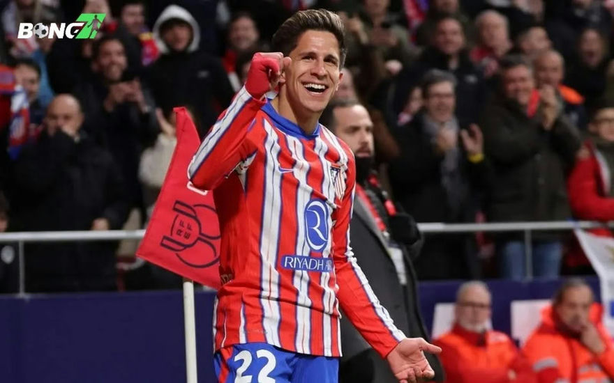 Giuliano Simeone tỏa sáng