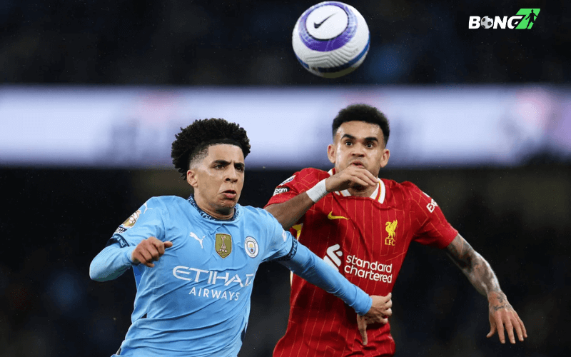 Man City gặp khó khăn sau thất bại cay đắng trước Liverpool