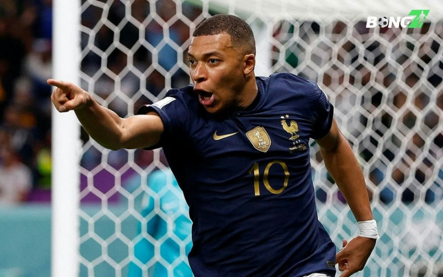 Mbappe trở lại: Tín hiệu đáng mừng từ HLV Deschamps