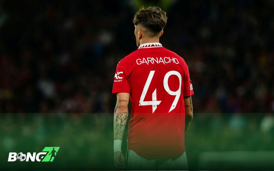 Alejandro Garnacho ở MU