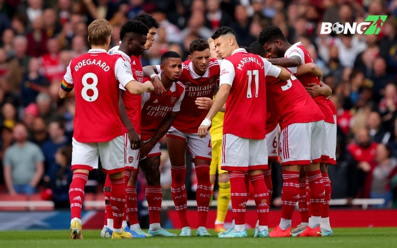Arsenal đứng trước thách thức và kỳ vọng không nhỏ