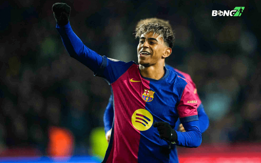 Yamal đã có một mùa giải tuyệt vời với Barcelona, ghi 17 bàn và có 13 pha kiến tạo