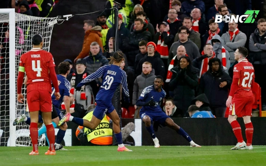 Liverpool và tranh cãi quả phạt đền: Chuyện gì đã xảy ra?