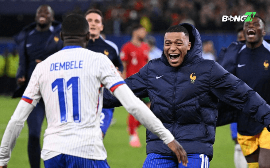 Kylian Mbappe và Ousmane Dembele đang là cặp tấn công đáng sợ nhất của ĐT Pháp