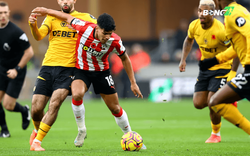 Hiện tại, Southampton đang phải xoay xở mà thiếu vắng những cầu thủ chủ chốt