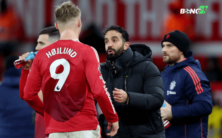 MU trở thành cựu vương FA Cup sau trận thua Fulham