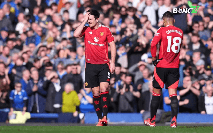 Trận thua trước Fulham một lần nữa làm lộ rõ vấn đề nghiêm trọng trên hàng công của MU