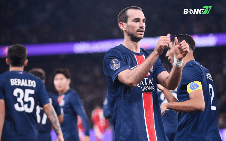 Tại vòng 26 Ligue 1, PSG đã xuất sắc đánh bại Marseille với tỷ số 3-1