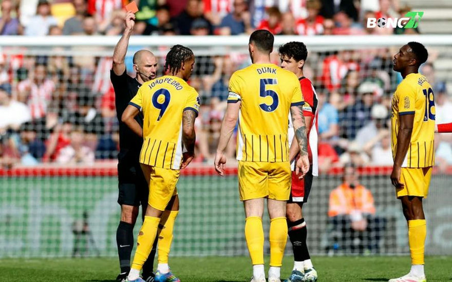Brighton gặp khó khăn khi thiếu người