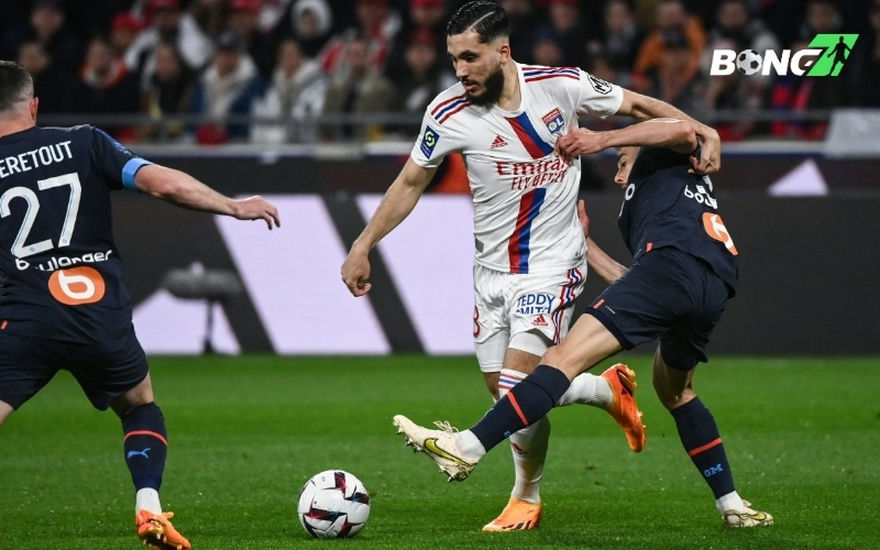 Rayan Cherki đôi khi “ngẫu hững” và Lyon cần điều đó