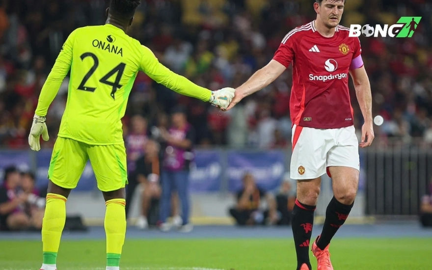 Man Utd vẫn chưa thể vươn lên từ đáy