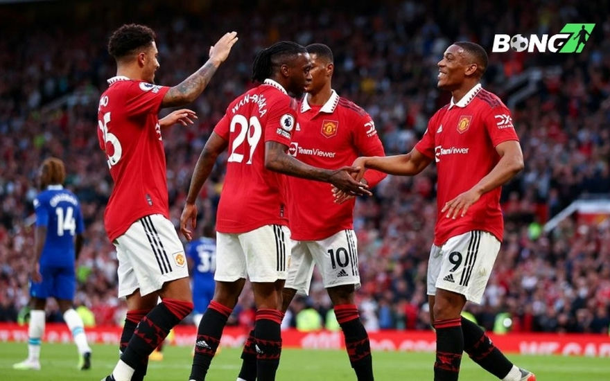Chelsea chưa hóa giải được bài đá của MU