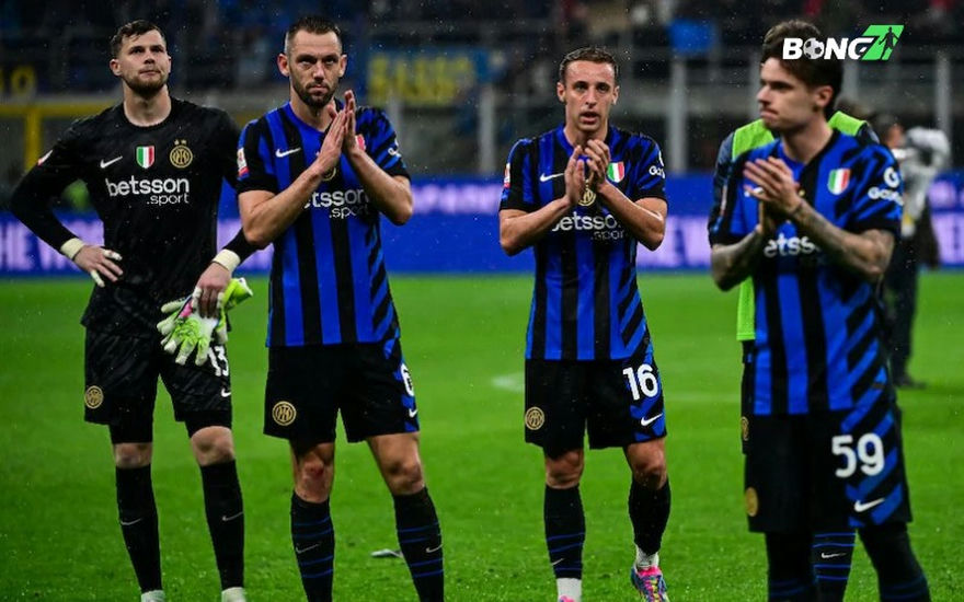 Nhiều trụ cột Milan đối diện nguy cơ chia tay