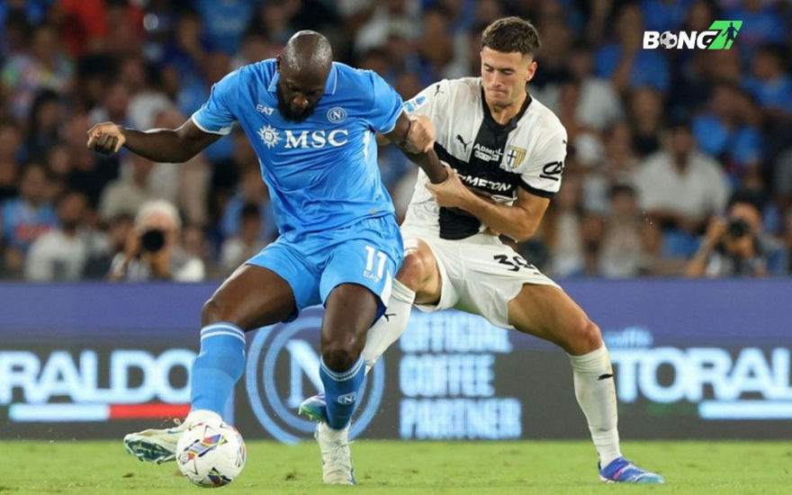 Napoli hụt hơi trước Parma trong ngày thiếu may mắn