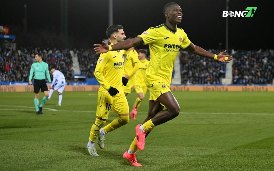 Villarreal hướng tới chiến thắng để giữ vững suất dự Champions League