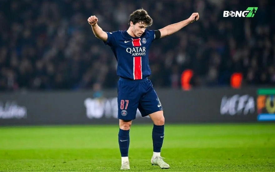 Hai tiếng nói có sức nặng bậc nhất tại PSG đã lên tiếng tán dương Joao Neves