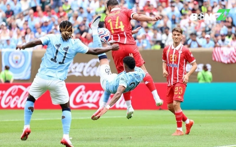 Thế trận nhàn nhã cho Man City trong hiệp 2