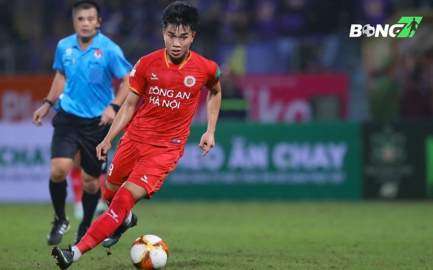 HLV Kim Sang Sik khiến dư luận “dậy sóng” khi loại Lê Văn Thuận