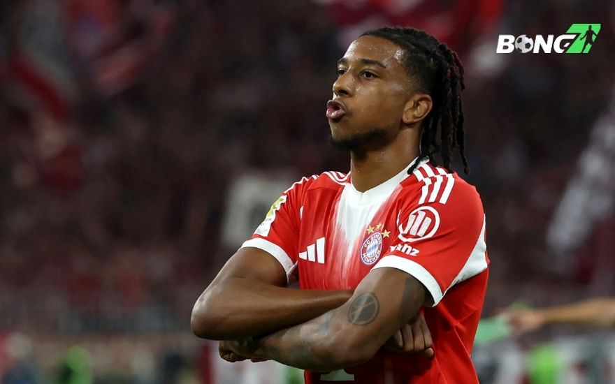 Olise lập một cú đú ngay trong hiệp 1 giúp Bayern Munich dẫn trước