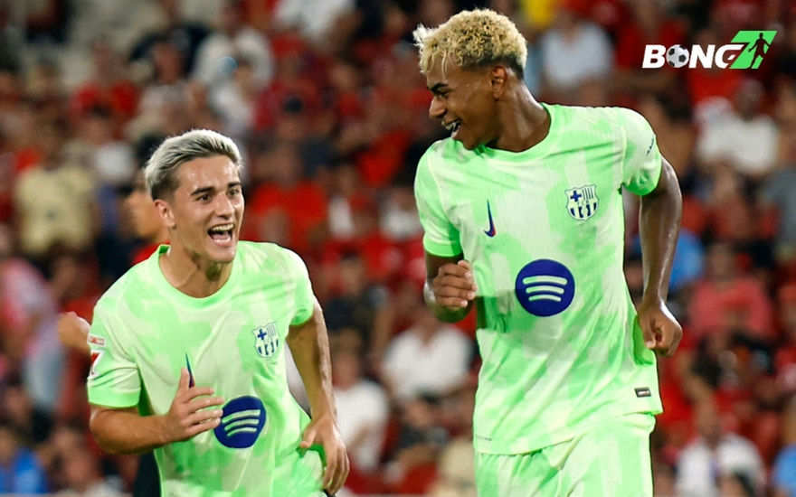 Yamal có cut inside đẳng cấp nâng tỉ số lên 3-0