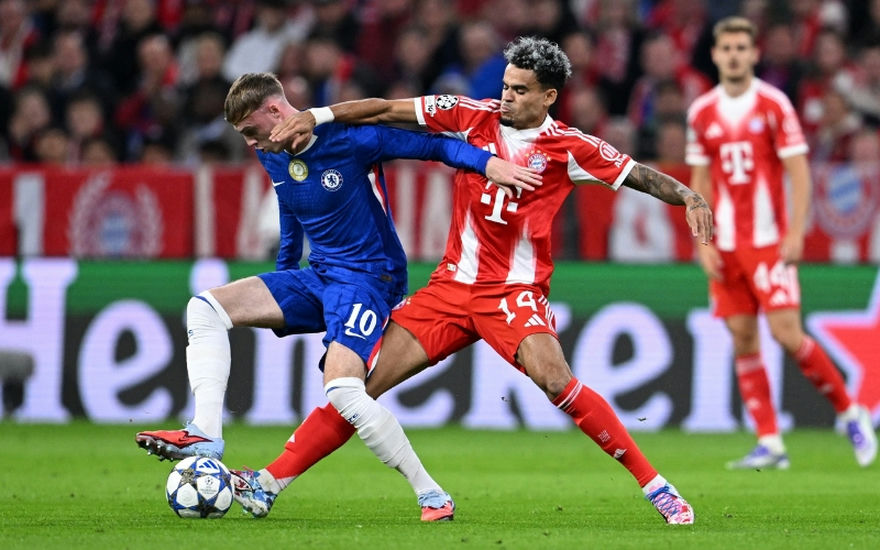 Chelsea nỗ lực kiểm soát bóng ở hiệp 2 nhưng chưa ghi được bàn thắng