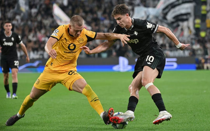 Juventus và Dortmund thi đấu thận trọng, không có bàn thắng trong hiệp 1