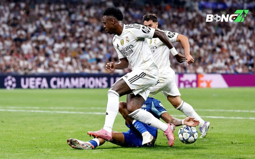Real Madrid chiến thắng nhưng cũng bộc lộ nhiều vấn đề trong đội hình