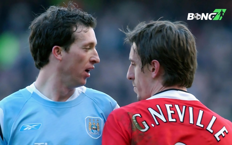 Man City vs MU bắt đầu những màn rượt đuổi nghẹt thở từ 2008