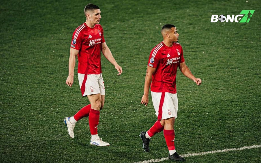 Postecoglou cần giải quyết các vấn đề ở hàng thủ nếu muốn áp dụng triết lý mới cho đội bóng