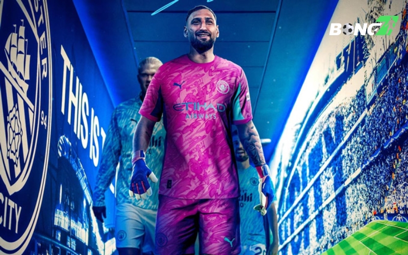 Donnarumma không quá tệ ở khoảng chơi chân