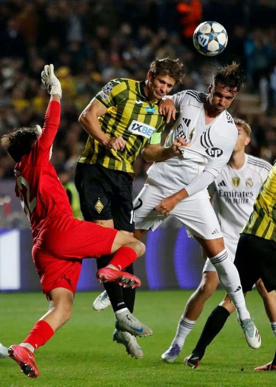 real-madrid-1759284320.jpg