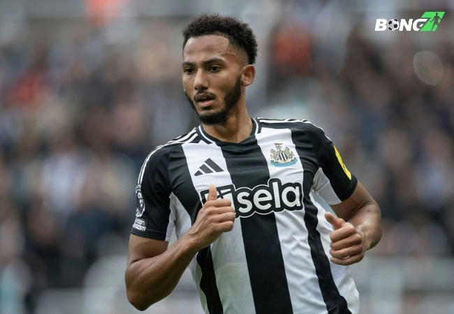 Hồ sơ sáng giá của Lloyd Kelly